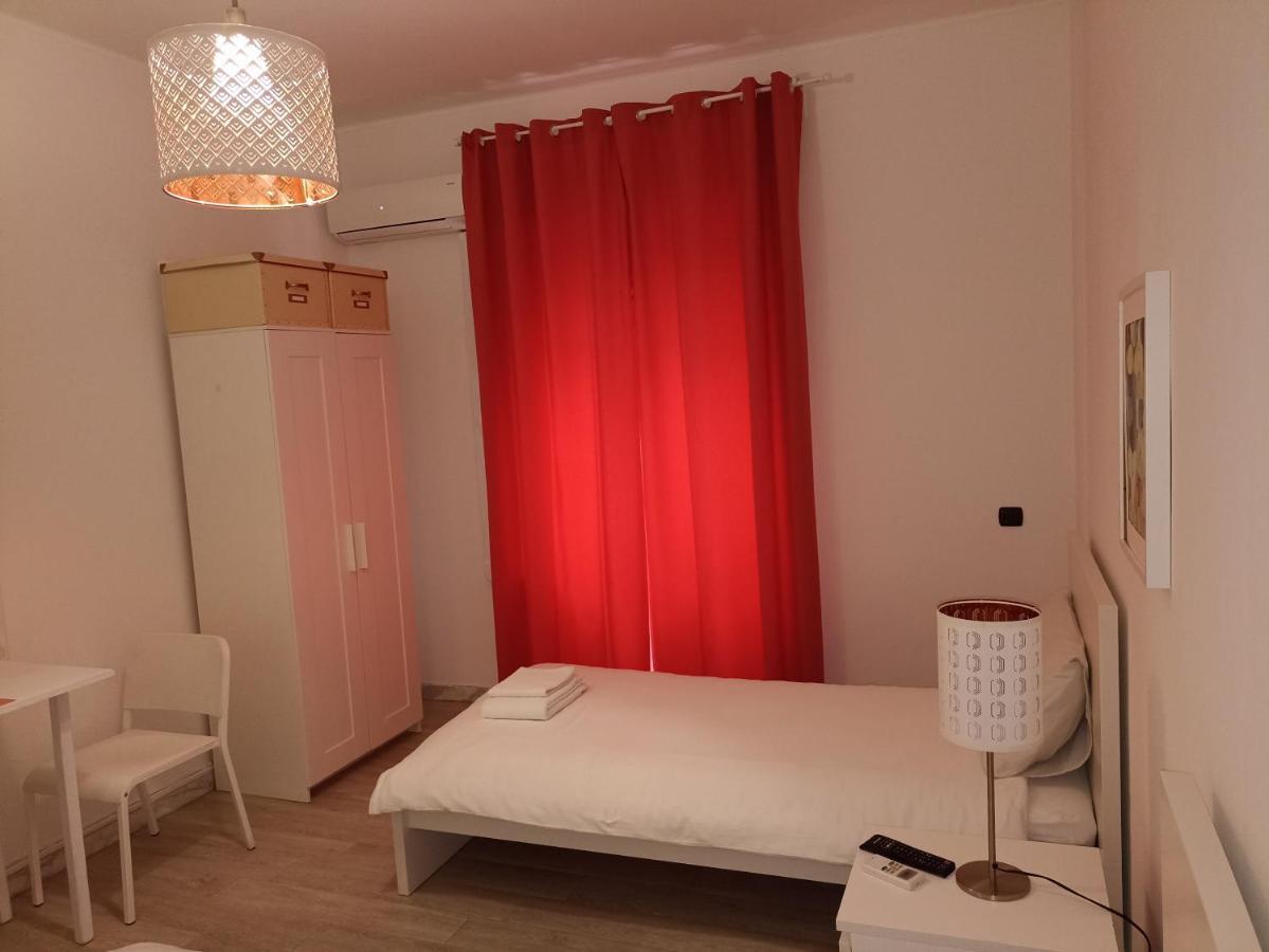 Mc Guest House โรม ภายนอก รูปภาพ